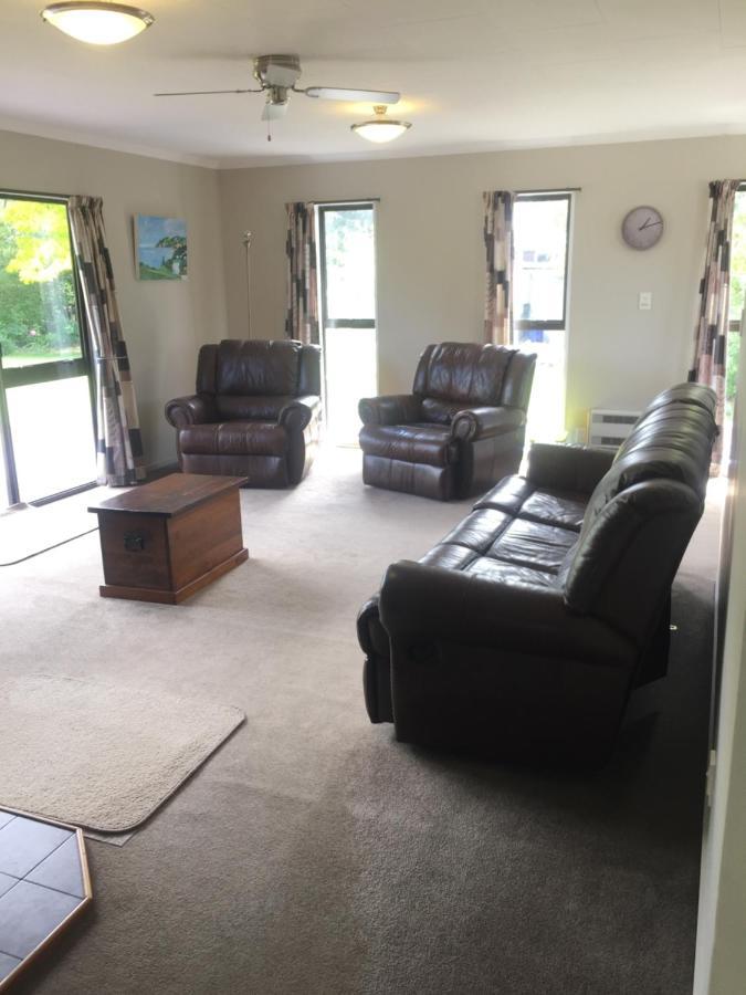 特威泽尔Terrific House On Totara Drive别墅 外观 照片